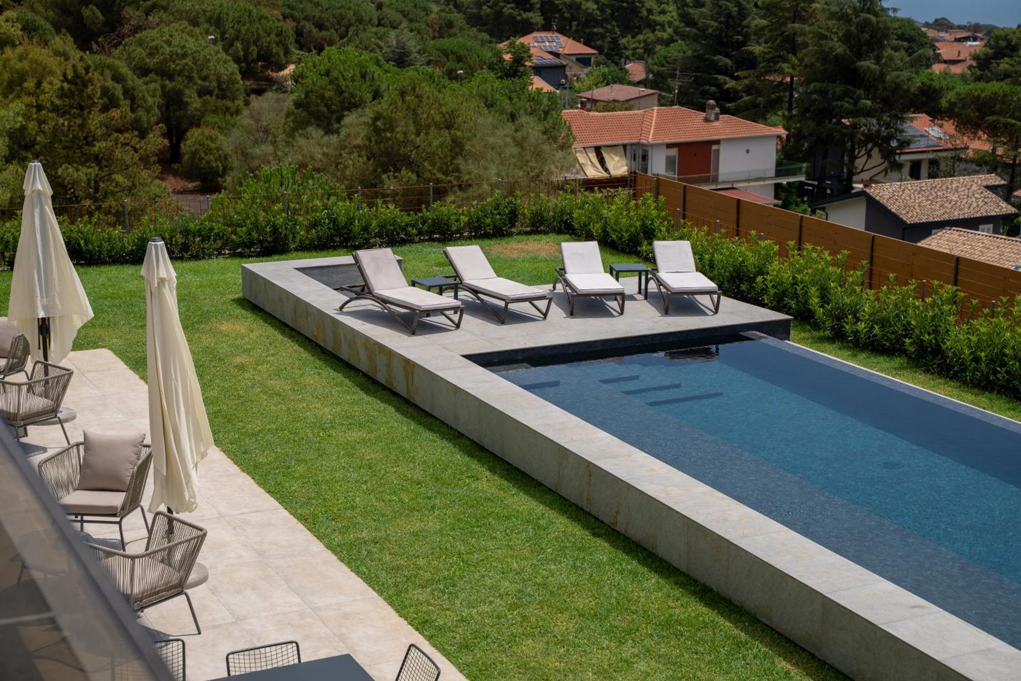 Mon Luxury Rooms Spa Nicolosi Exterior foto